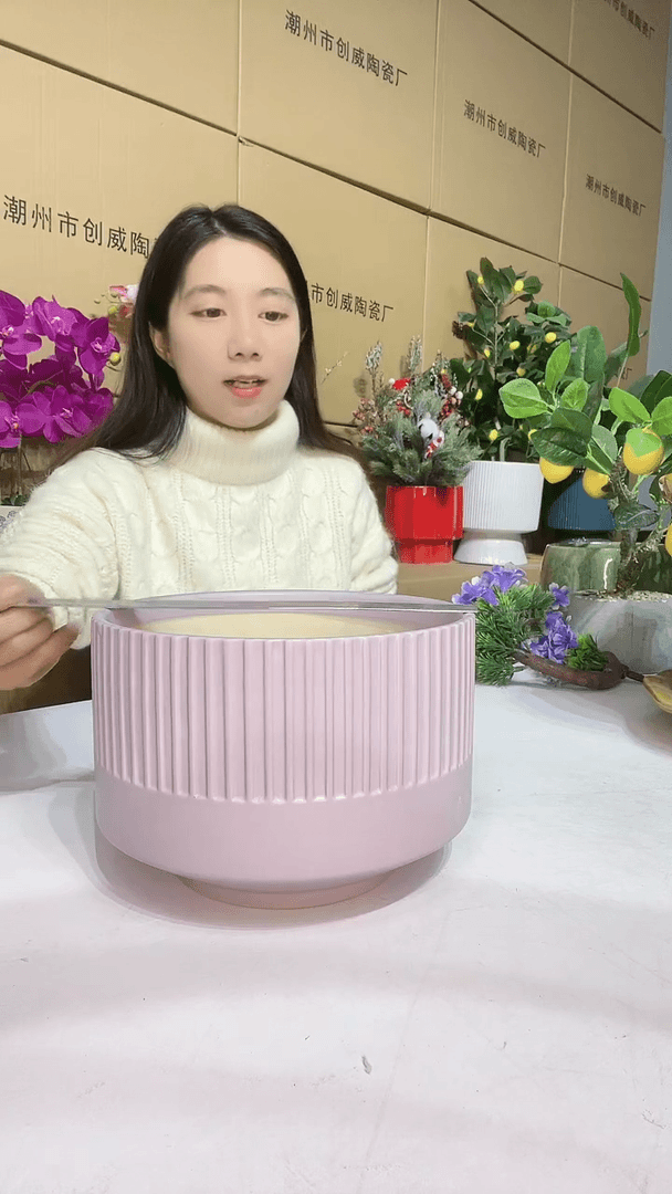 【闪购商品】紫砂花盆紫色竖纹小20*15