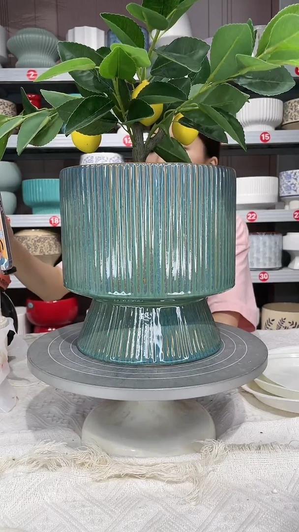 【闪购商品】陶瓷20CM以下高温陶瓷花盆-绿竖鱼尾中22*22