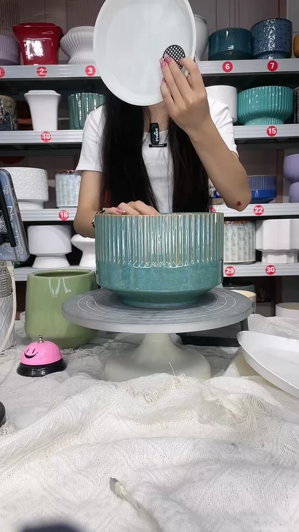 【闪购商品】陶瓷20CM以下高温陶瓷花盆-新绿竖纹小20*14