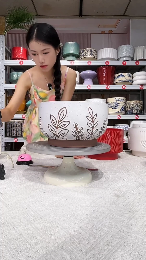 【闪购商品】陶瓷20CM以下高温陶瓷花盆-叶子25*15瑕疵