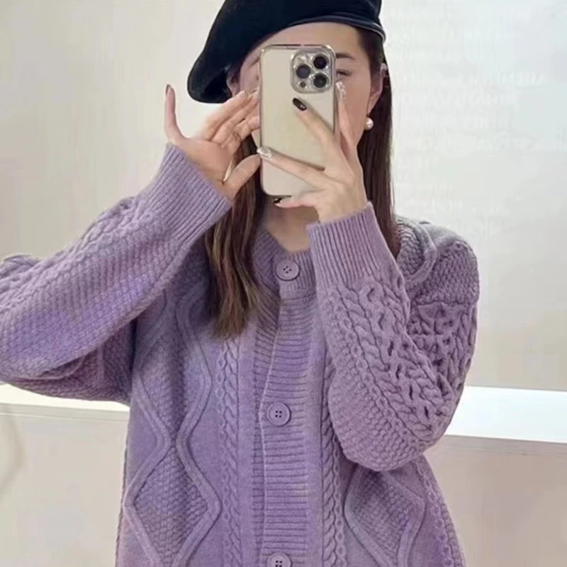 070#紫色圆领麻花开衫女士秋冬季慵懒风纽扣针织