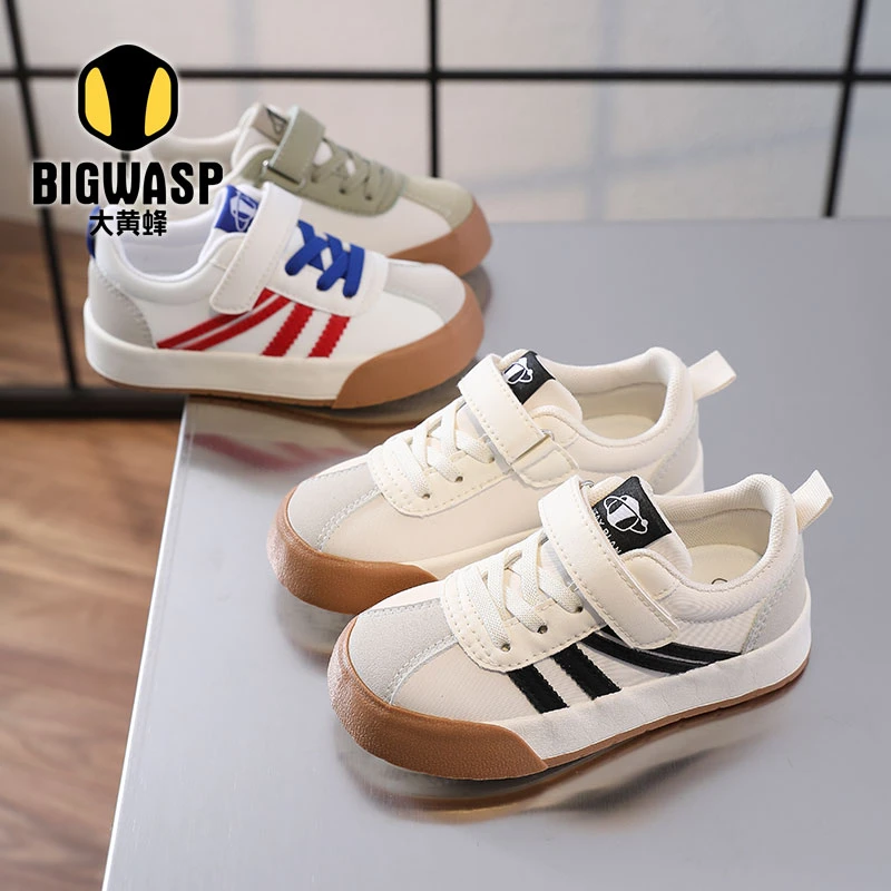 大黄蜂儿童板鞋2025新款秋季男童软底女童运动板鞋时尚校园百搭鞋