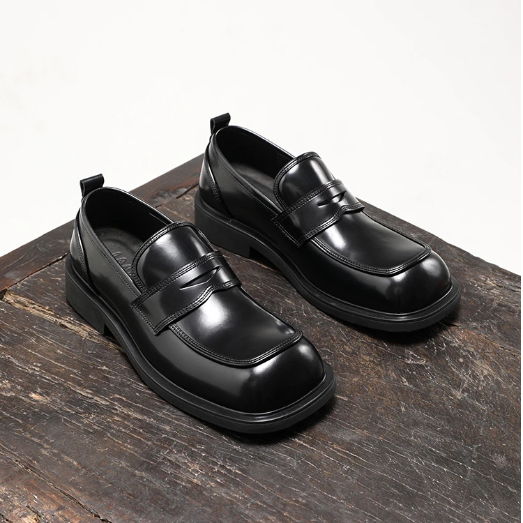 高级感韩版方头乐福鞋男英伦风亮皮个性潮流一脚蹬休闲男皮鞋黑色