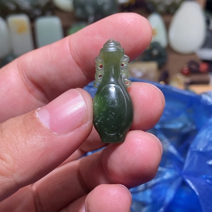 【闪购商品】和田玉(糖玉)颈饰未镶嵌~***~