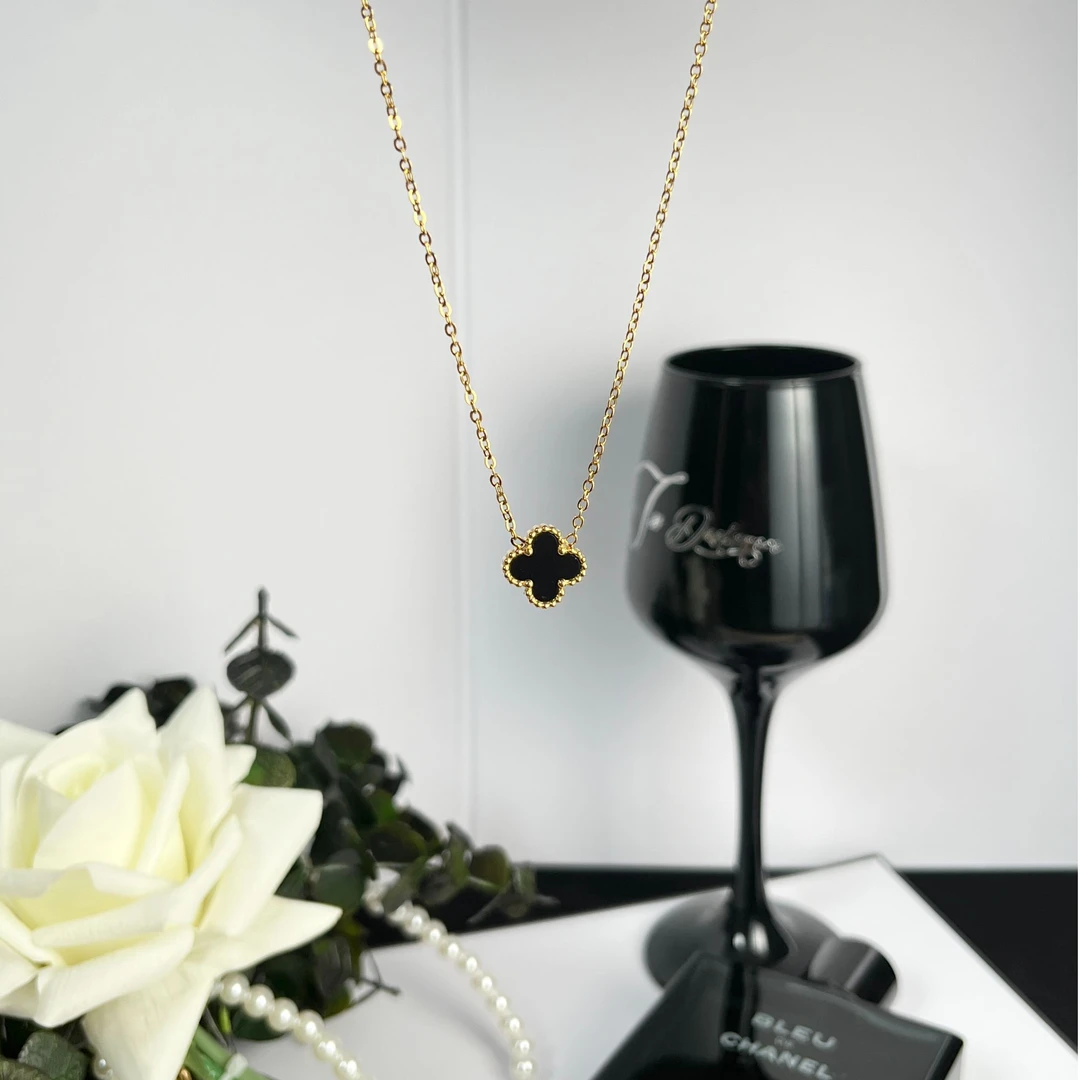 钛钢项链 【洛丽塔】轻奢金色四叶项链夏季新款经典百搭高级感吊坠