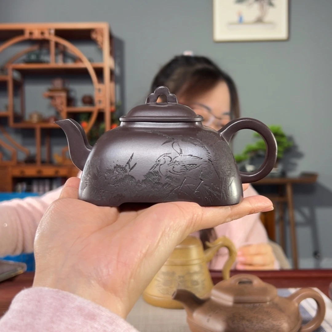 【闪购商品】紫砂茶壶赵****）