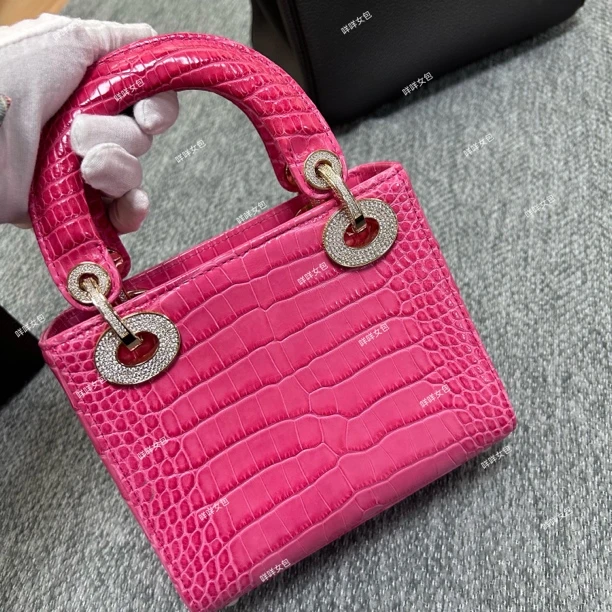 三格鳄鱼皮妃妃女包全手工手缝