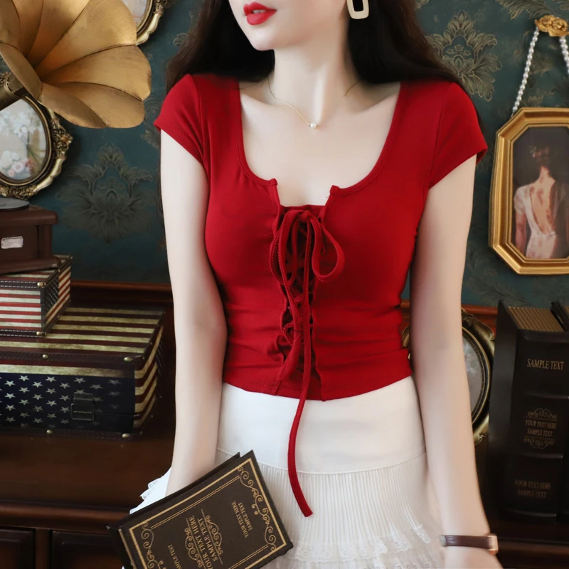 新款红色T恤女2025春夏季辣妹风绑带低领露脐显瘦收腰小短款上衣