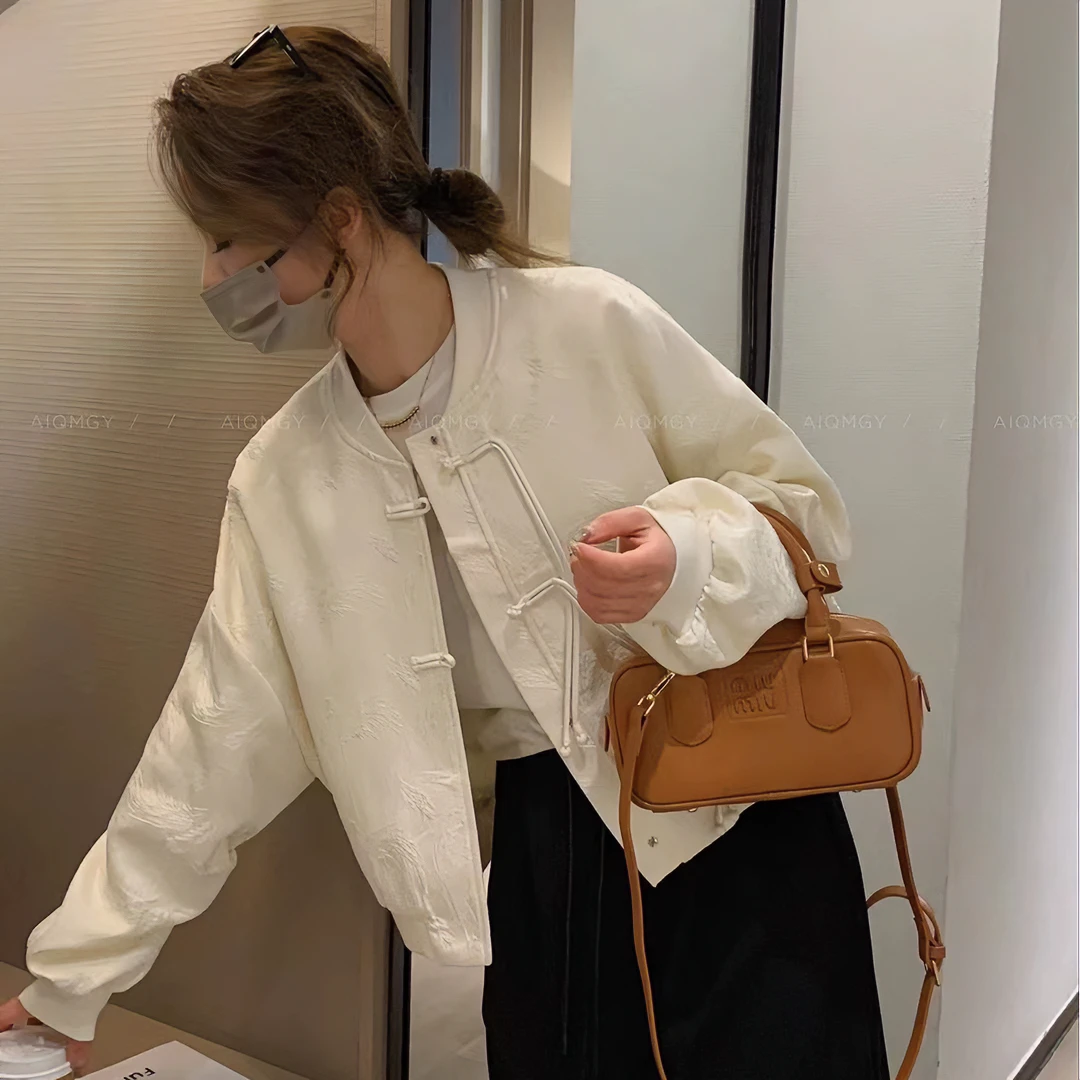 2024年春秋季白色女外套小众立领设计感短款时尚国风防晒衣包邮