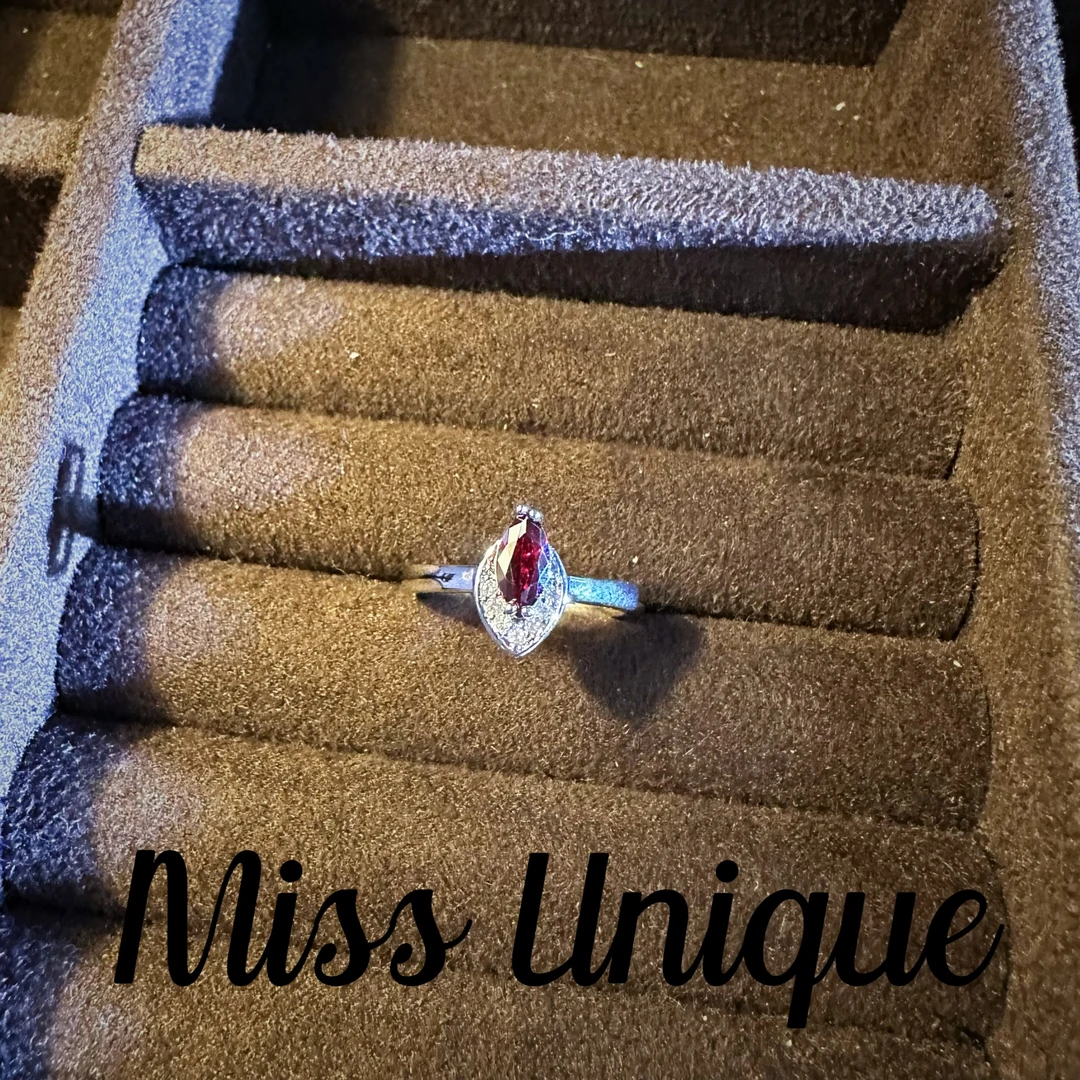 C1019红色树叶戒指