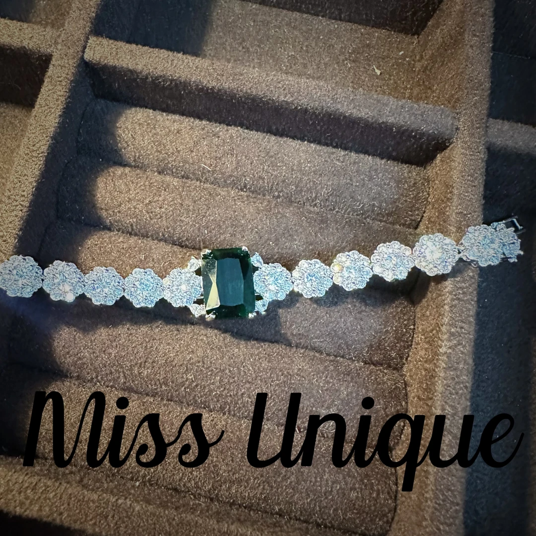 D4079绿色方糖六芒星手链