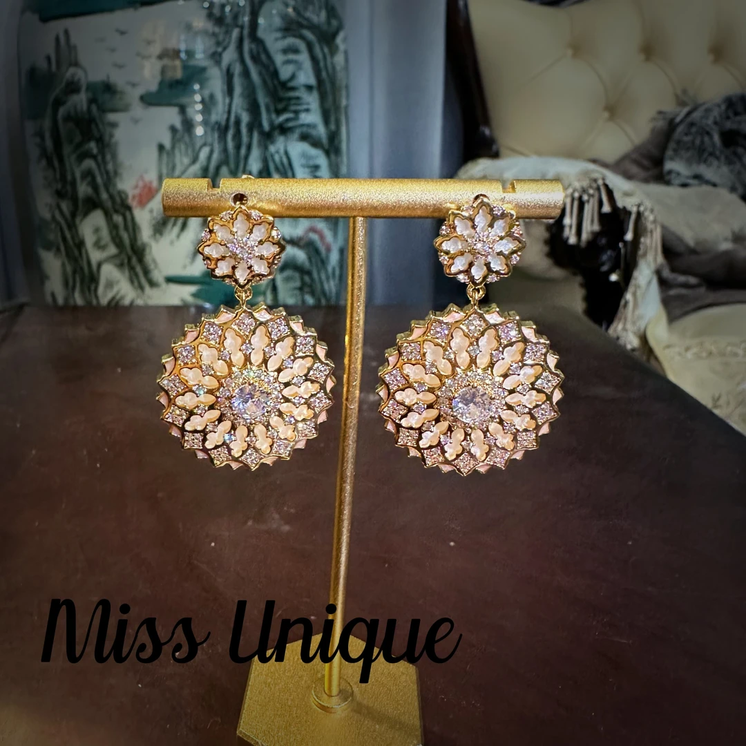 S6475金色太阳雪花耳环