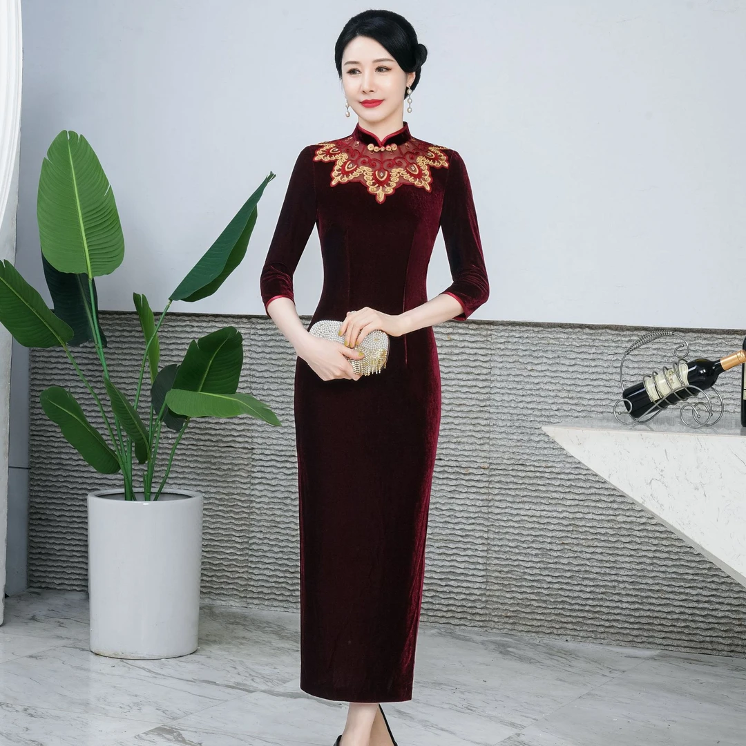 清改良丝绒旗袍女刺绣长款气质喜婆婆高档婚敬酒服修身2023秋款