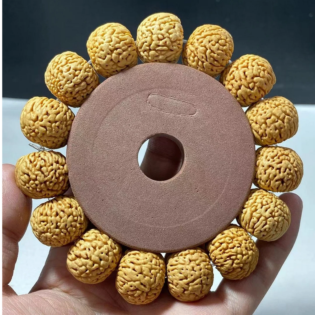 1.9（龙鳞星空顶）桃核手串