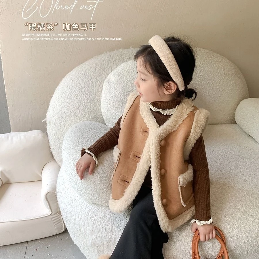 女童皮毛一体马甲2024冬装新款儿童加厚羔毛马甲仿皮草开衫外套