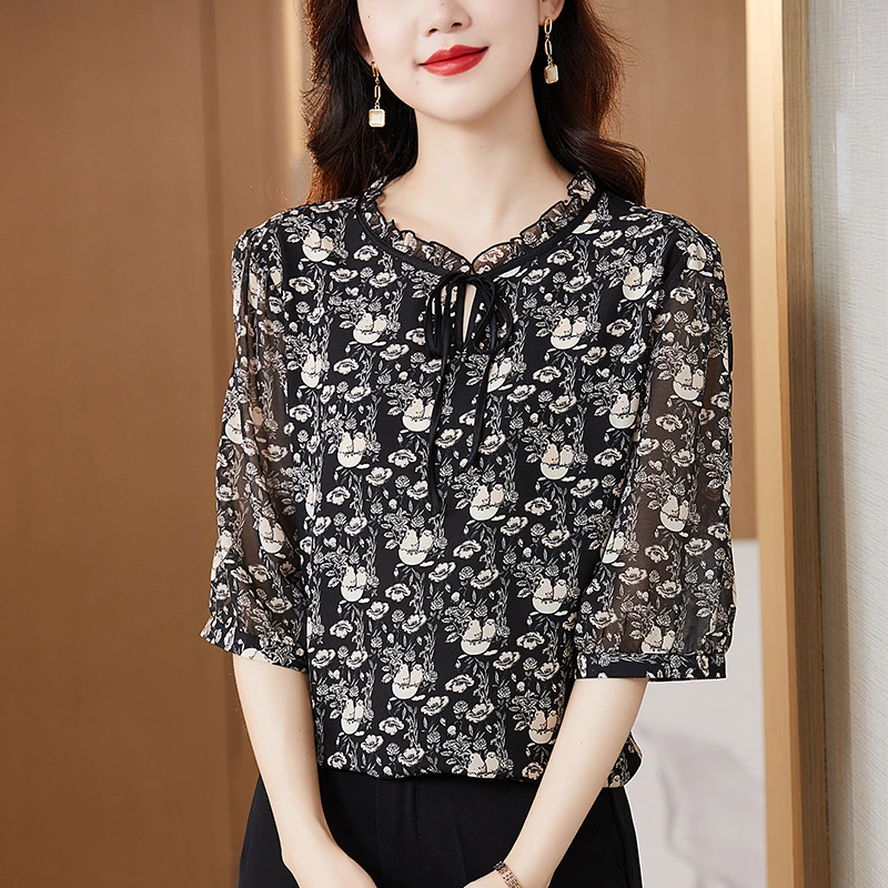 春夏季时尚短袖洋气t恤女士短款宽松显瘦雪纺碎花上衣桑蚕丝小衫