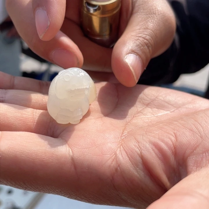 和田玉颈饰未镶嵌