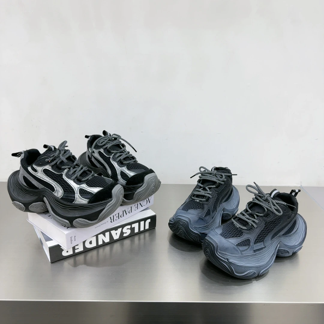 2024冬季新款欧货百搭高颜值轻奢复古时尚透气松糕厚底增高老爹鞋