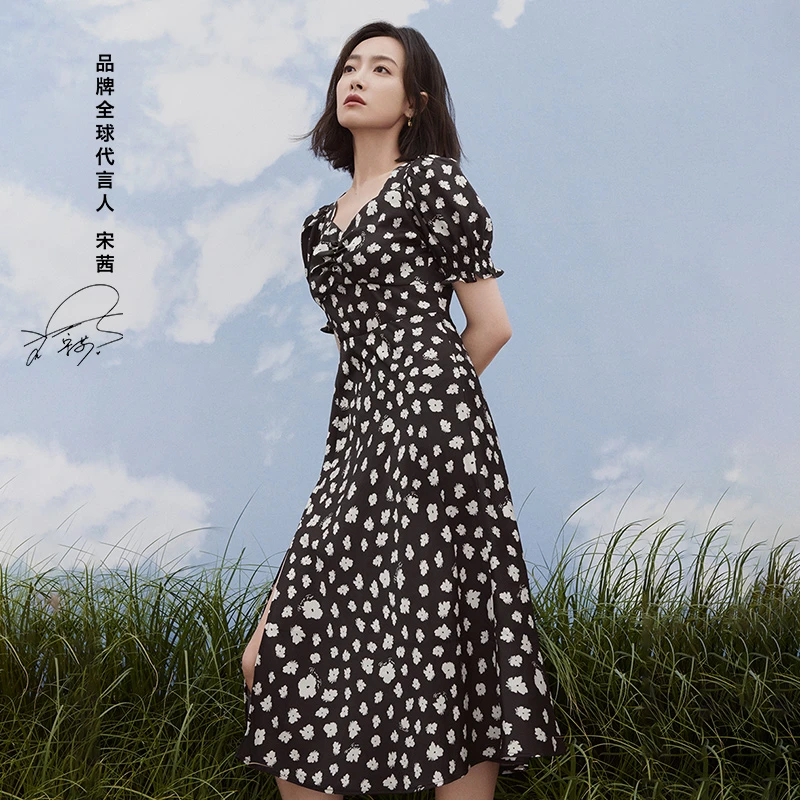 【一秒入夏】【LILY宋茜同款】夏法式碎花女装开叉连衣裙123209C7939