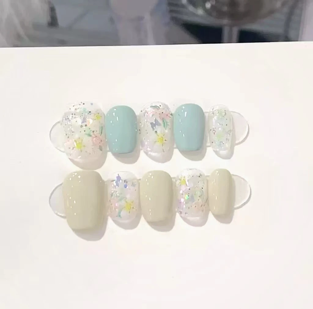 纯手工穿戴甲【冰激凌】长梯节日款红色美甲甲片圣诞可爱学生