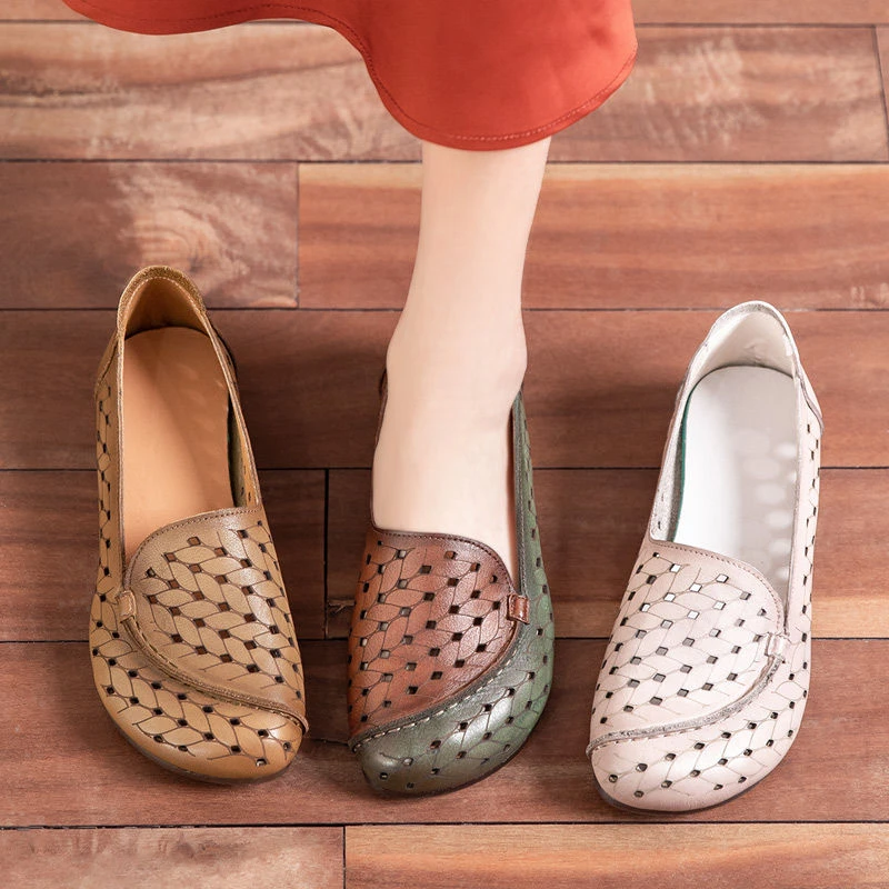 妈妈凉鞋女夏季新款镂空单鞋女透气洞洞鞋中老年软底复古女鞋平底