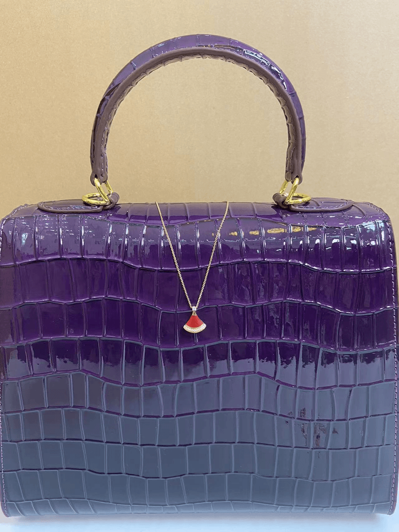 111项 红色欧美时尚大方气质高雅包配