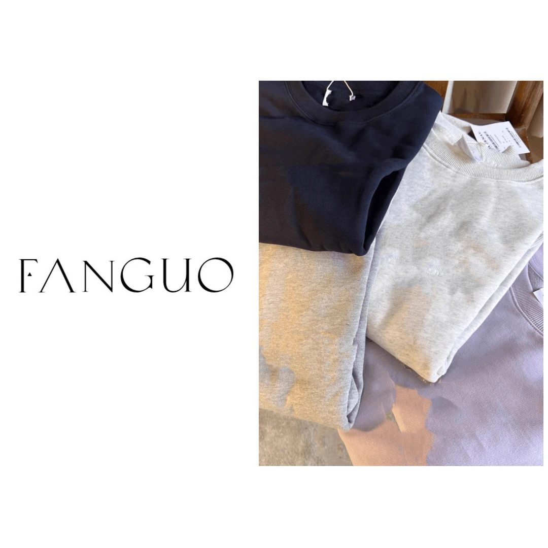 韩国小众！经典绝绝子 大C 380G字母刺绣圆领卫衣  B6012