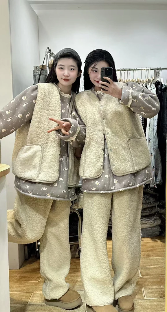 冬季卡通三件套装