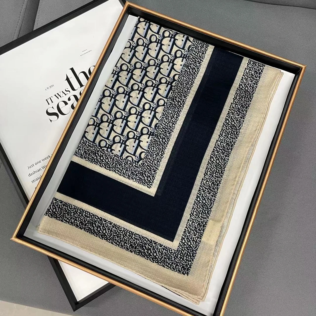 水溶羊毛d家香槟蓝色100方巾披肩围巾时尚百搭气质经典轻奢E025