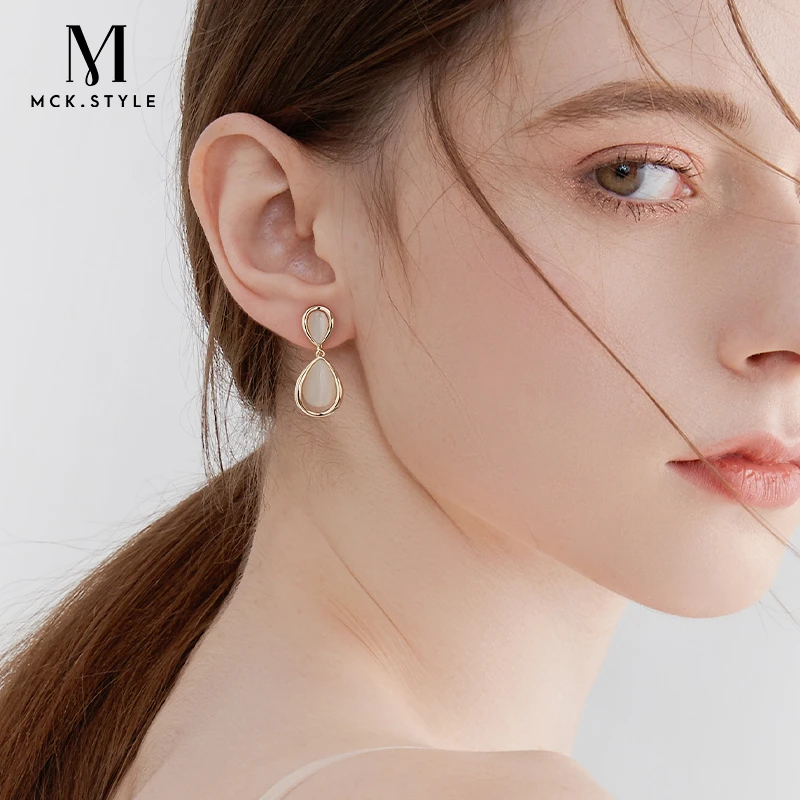 mck 合金合成锆石耳饰 高级感耳夹无耳洞女2025年新款夹耳耳饰ins