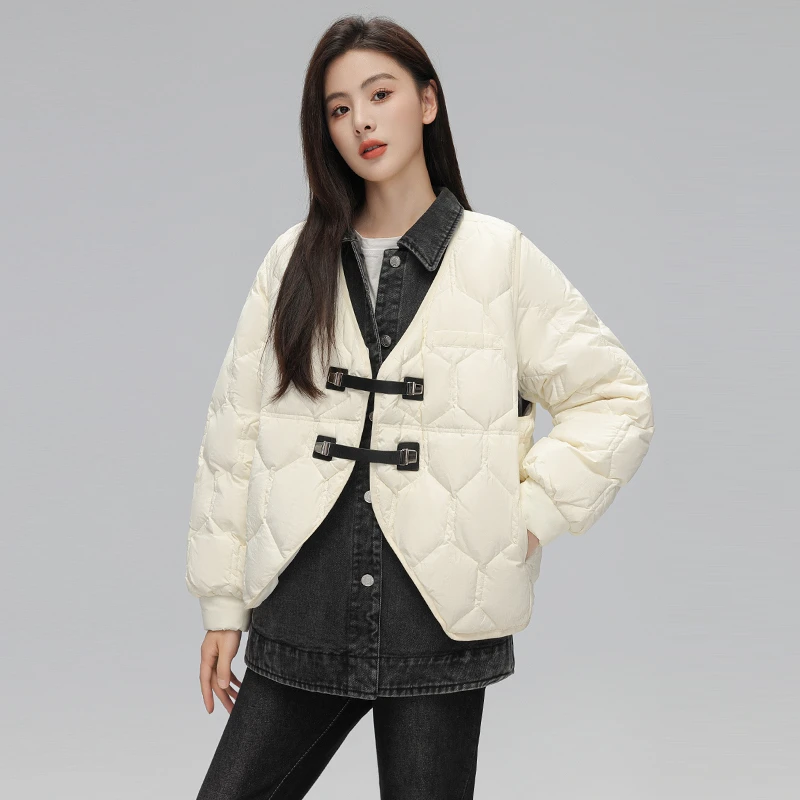 鸭鸭反季轻薄羽绒服女冬季新款小个子短款马甲外穿牛仔外套两件套