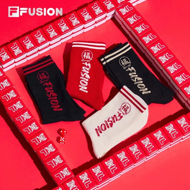 FILA FUSION斐乐新年情侣款长筒袜2025春新款运动袜子T13U512305F