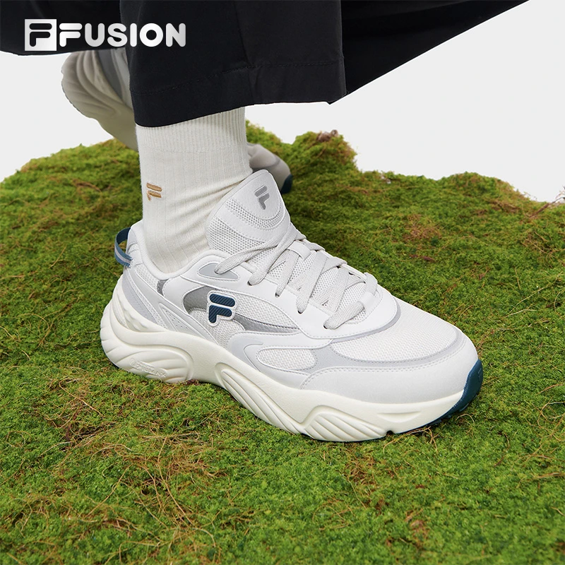 FILA FUSION斐乐男女跑步鞋秋新款海螺二代鞋复古潮鞋T12W331607F