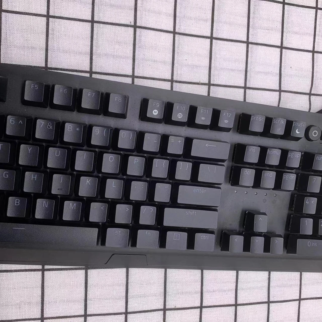 99新 Razer/雷蛇 黑寡妇蜘蛛V3电脑游戏RGB有线机械键盘104键粉晶
