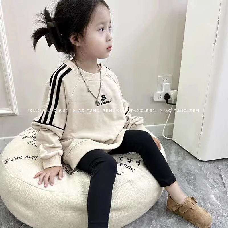 小童韩版百搭中长款卫衣儿童字母印花上衣宝宝洋气加厚宽松套头衫