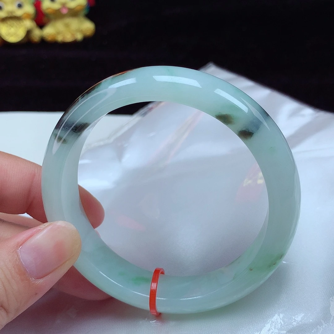 翡翠手镯未镶嵌58-59圈