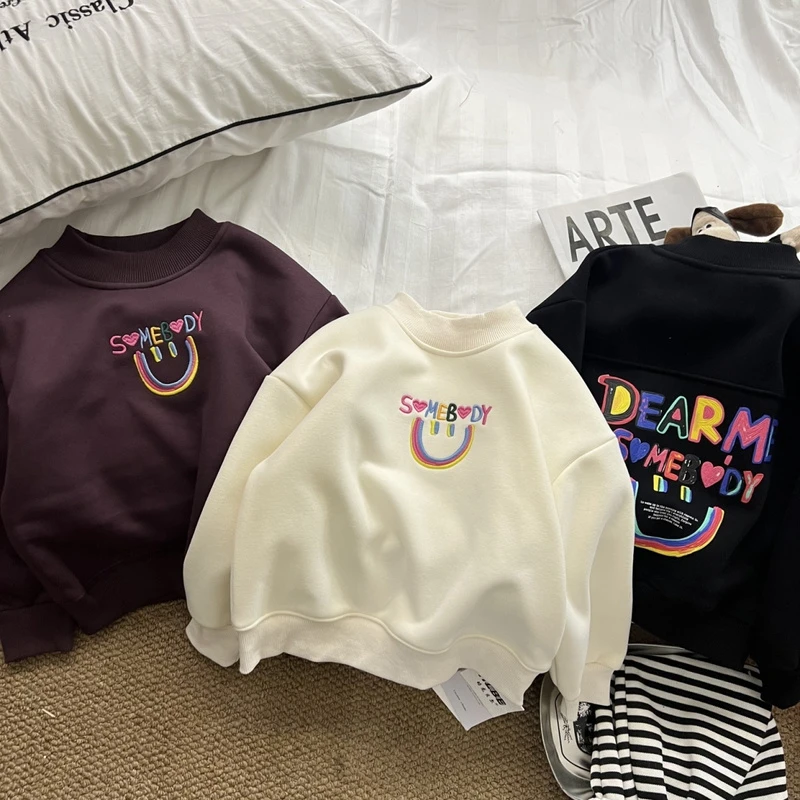 【小月亮家】ZShlbe[加绒上衣]儿童秋冬刺绣笑脸字母卫衣35253