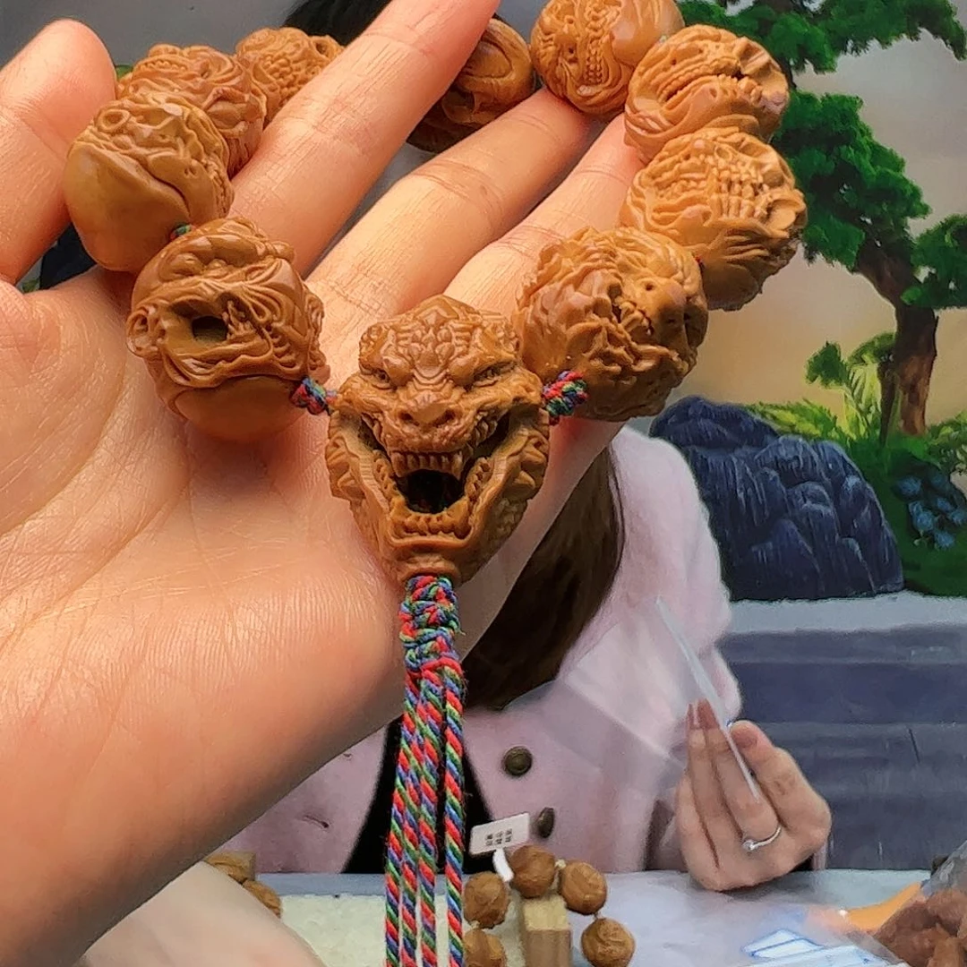 橄榄核核雕小****8橄榄核