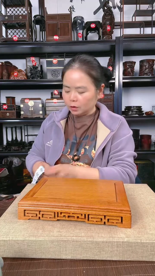 【闪购商品】木624瑕疵老李红木工艺品