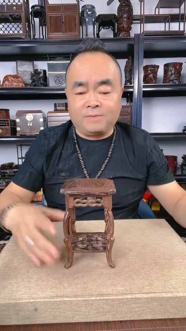 【闪购商品】木929老李红木工艺品