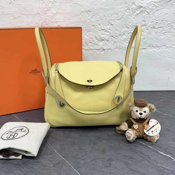 99新 Hermes/爱马仕 /妃鱼/包包/市场价59800/241102EV0005