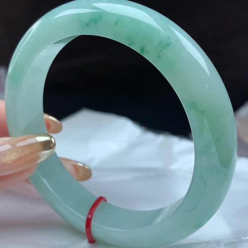 【闪购商品】翡翠手镯未镶嵌23358，