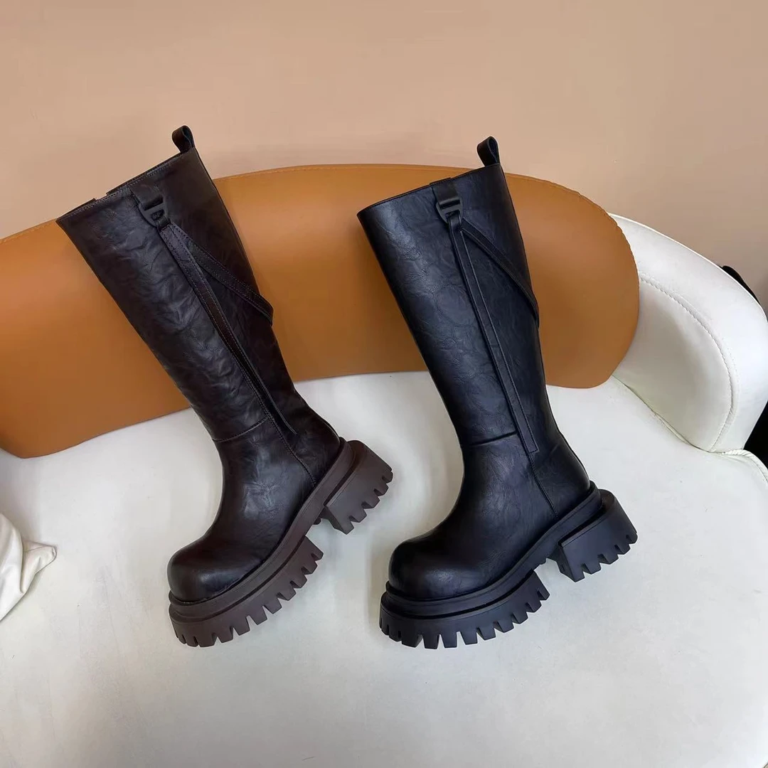 《唐宁街》2024新款女靴时尚百搭厚底秋冬长筒骑士英伦冬季加绒
