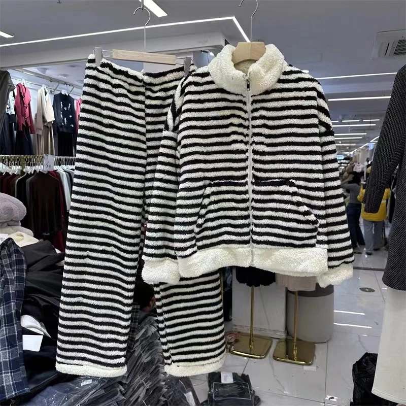2024冬季新款双面珊瑚绒家居服条纹套装拉链睡衣女长袖加厚潮8120