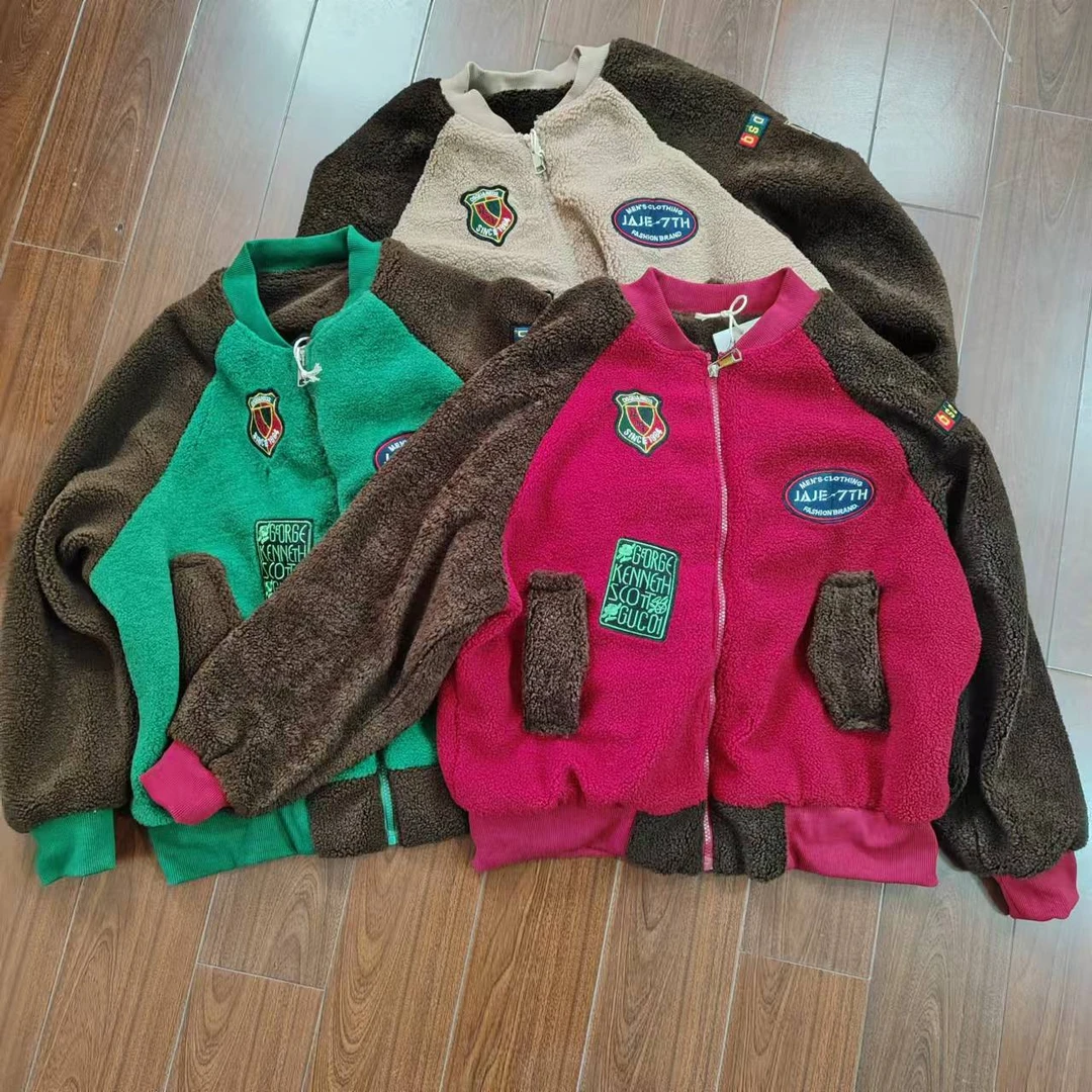 89888(飞儿同款）羊羔绒外套棒球服外套短款