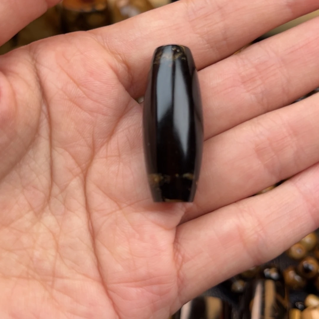 【闪购商品】血鉚根雕