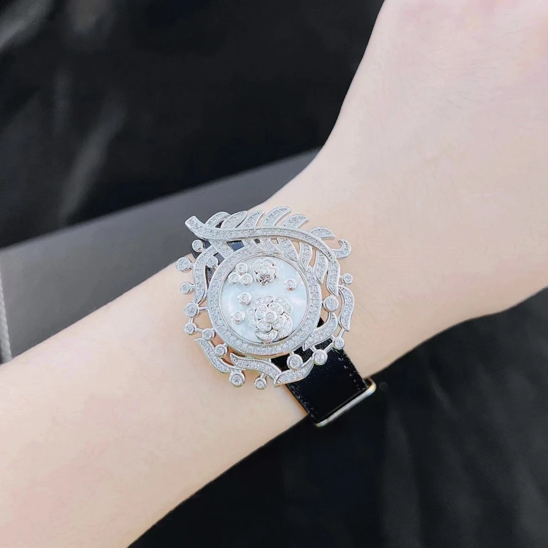 铜合金合成锆石手镯 轻奢贝壳百搭时尚腕带设计款手镯D1580-1491