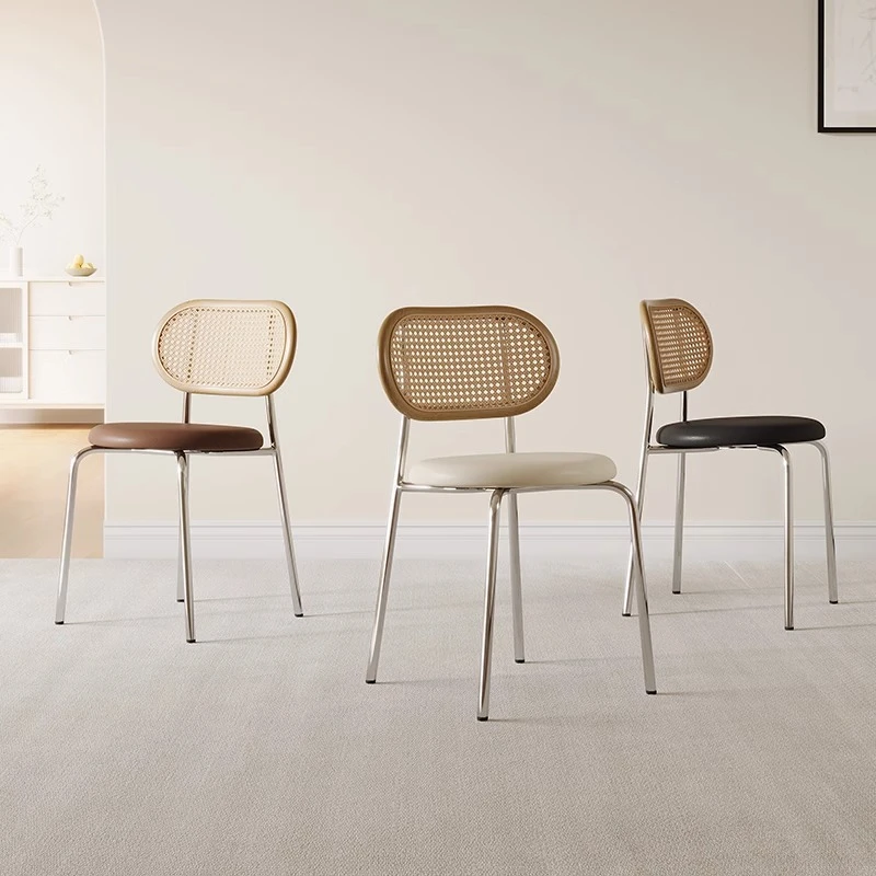 北欧藤编餐椅家用轻奢中古实木网红名宿餐厅椅子奶油风餐厅靠背椅