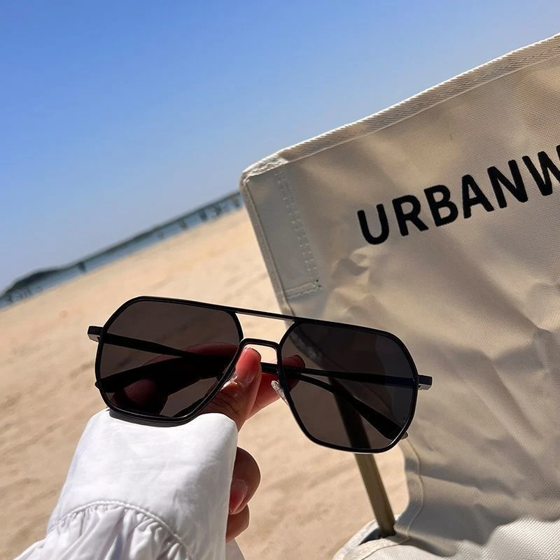 飞行员式双梁黑色墨镜男款潮痞帅遮阳开车大框显脸小太阳镜方形