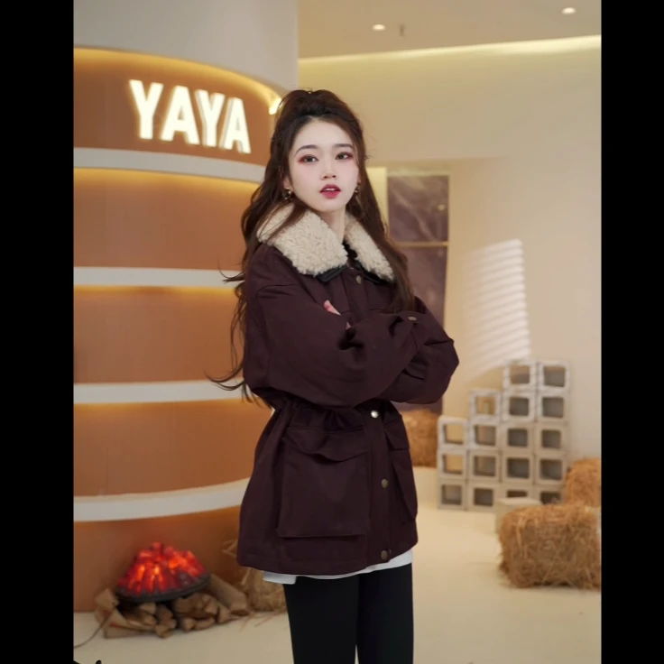 YAYA/鸭鸭羽绒服女2024秋冬新款复古百搭雅丹风外套YE4B619401M